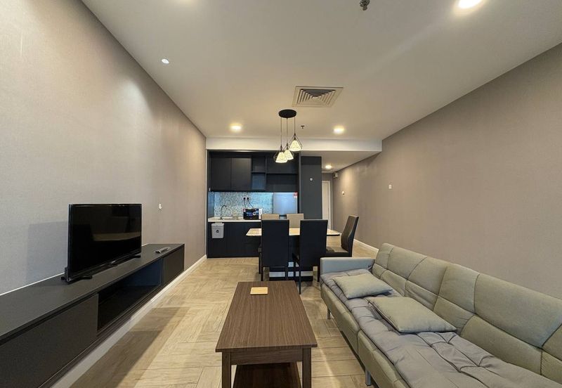 Crown Tower @ Empire City