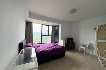 Halo Sunday @ Empire City