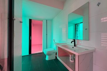 Halo Sunday @ Empire City