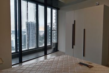 Crown Tower @ Empire City