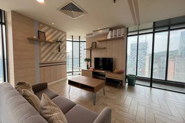 Crown Tower @ Empire City