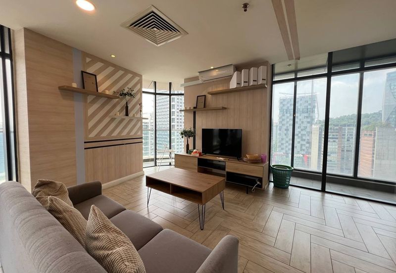 Crown Tower @ Empire City