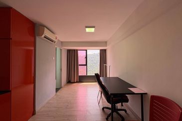 Halo Sunday @ Empire City