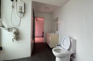 Halo Sunday @ Empire City