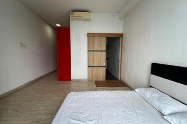 Halo Sunday @ Empire City