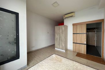 Halo Sunday @ Empire City