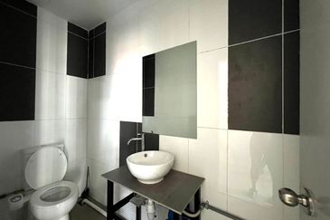 Tower M, Empire City