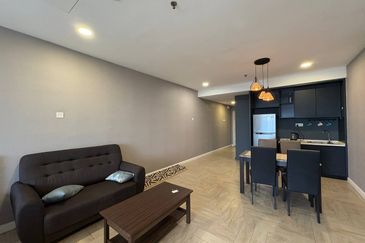 Crown Tower @ Empire City