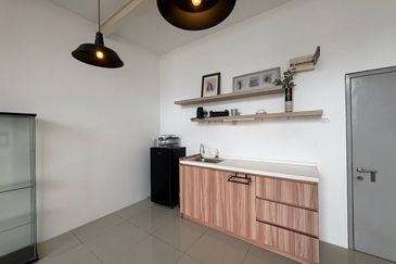 Tower M, Empire City