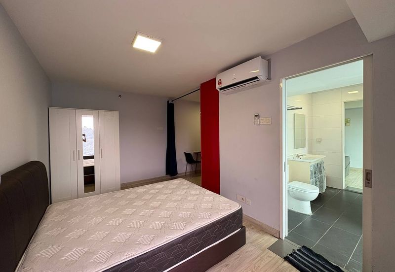 Halo Sunday @ Empire City