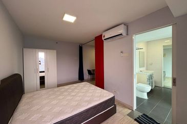 Halo Sunday @ Empire City