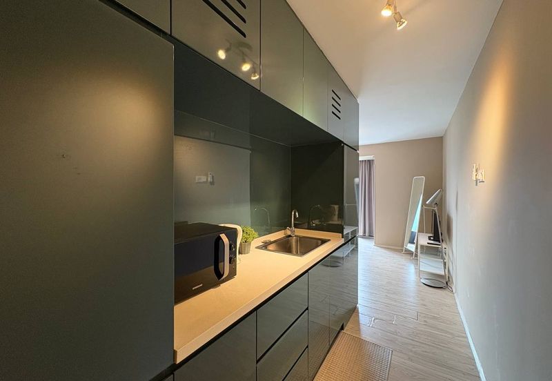 Halo Sunday @ Empire City