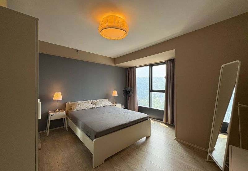 Halo Sunday @ Empire City