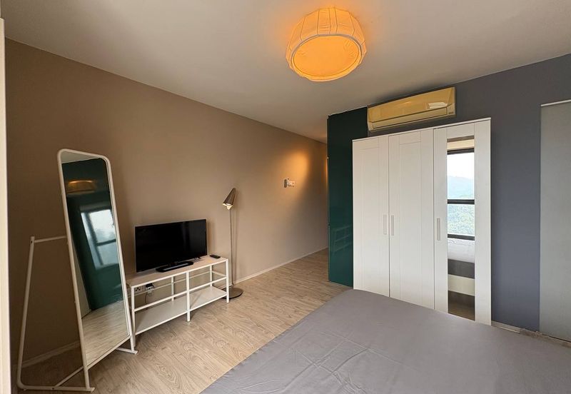 Halo Sunday @ Empire City