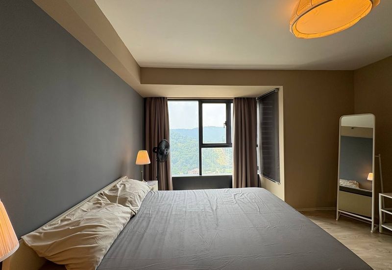 Halo Sunday @ Empire City