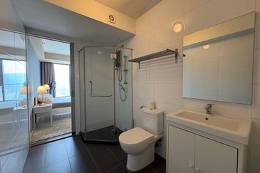 Halo Sunday @ Empire City