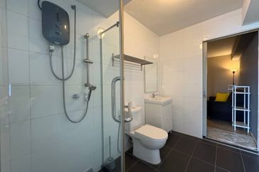 Halo Sunday @ Empire City