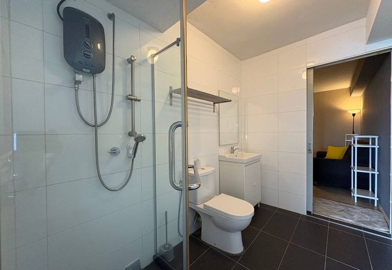 Halo Sunday @ Empire City