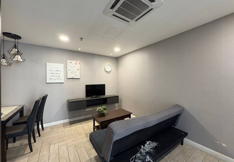 Crown Tower @ Empire City