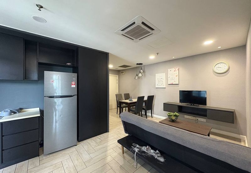 Crown Tower @ Empire City