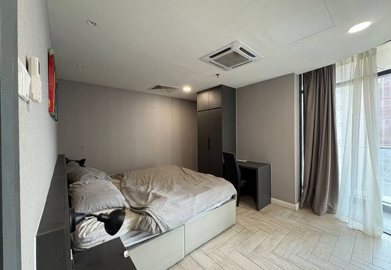 Crown Tower @ Empire City