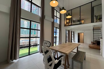 Colonial @ Empire city