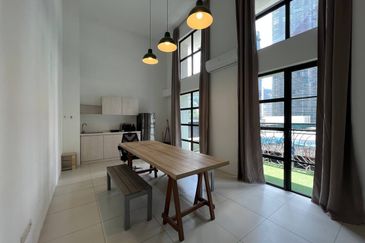 Colonial @ Empire city