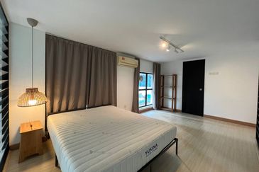 Colonial @ Empire city