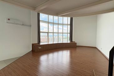 Tower M, Empire City