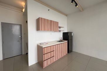 Tower M, Empire City