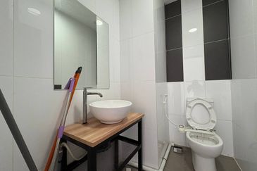 Tower M, Empire City