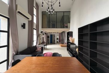 Colonial @ Empire city