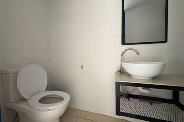 Colonial @ Empire city