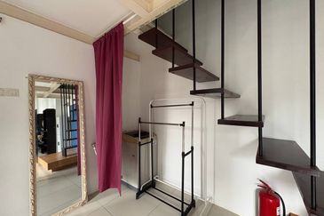 Colonial @ Empire city