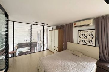 Colonial @ Empire city