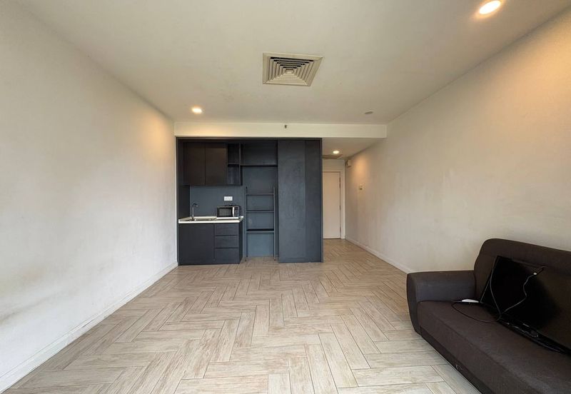 Crown Tower @ Empire City