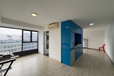 Halo Sunday @ Empire City