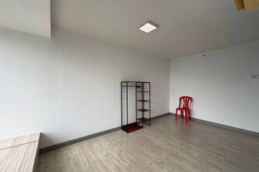 Halo Sunday @ Empire City