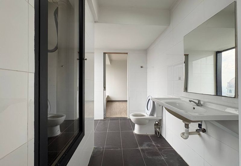 Halo Sunday @ Empire City