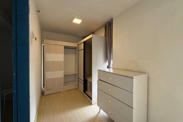 Colonial @ Empire city