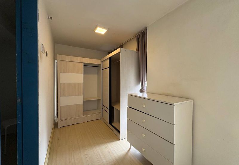 Colonial @ Empire city