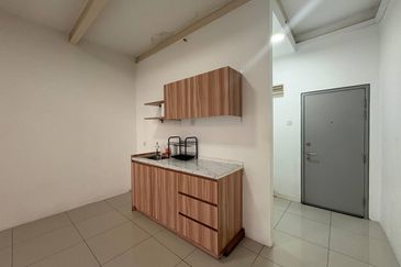 Tower M, Empire City