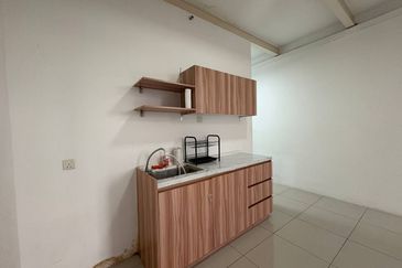 Tower M, Empire City