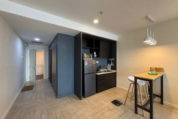 Crown Tower @ Empire City