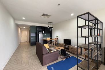 Crown Tower @ Empire City