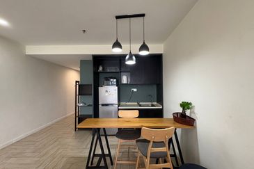 Crown Tower @ Empire City