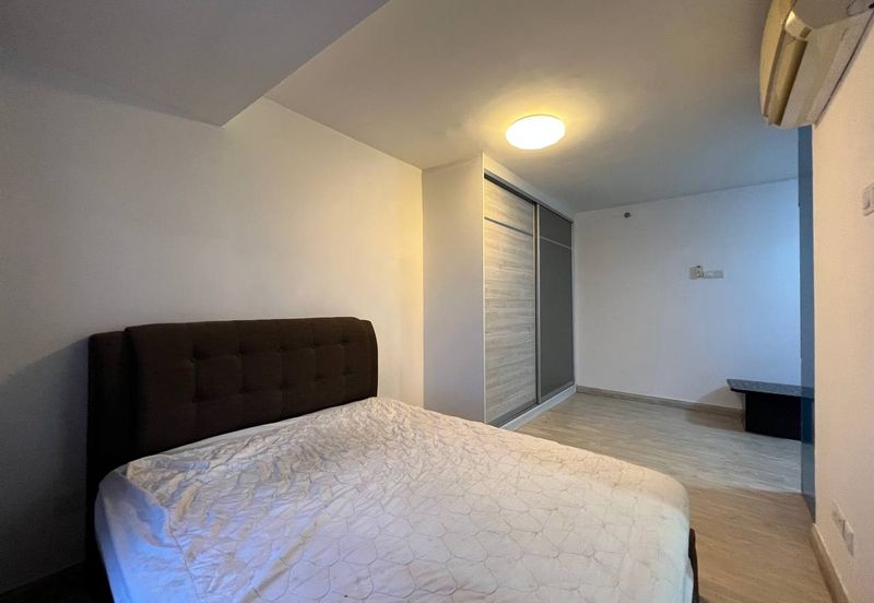 Halo Sunday @ Empire City