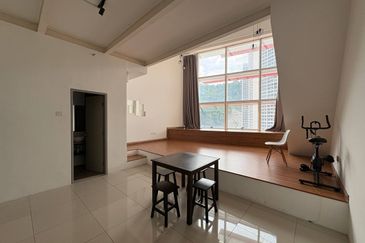 Tower M, Empire City