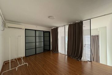 Tower M, Empire City