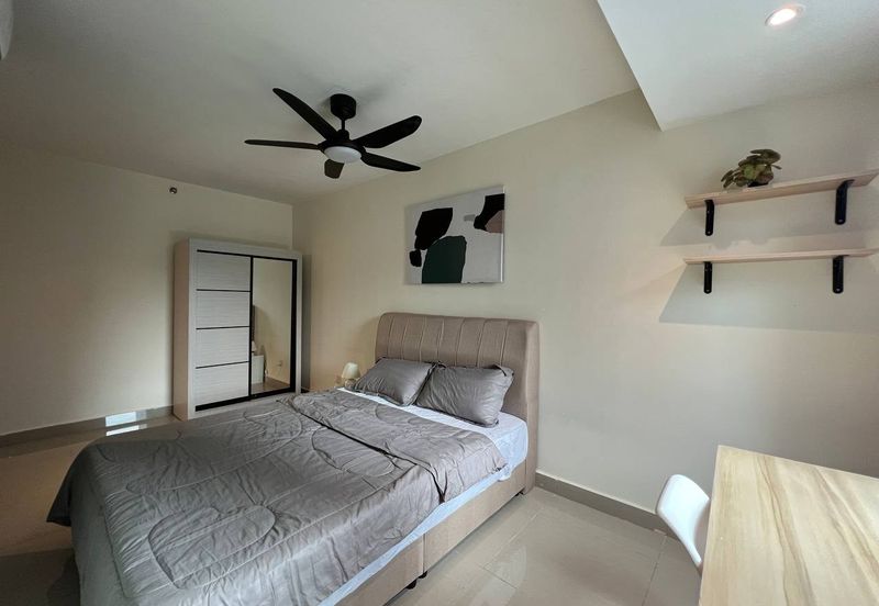 Halo Sunday @ Empire City